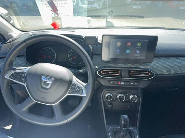 Dacia Sandero image 2