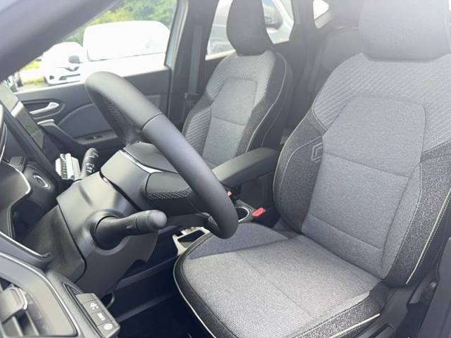 Renault Captur image 7