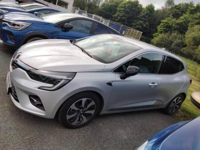 Renault Clio image 8