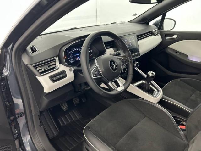 Renault Clio image 7