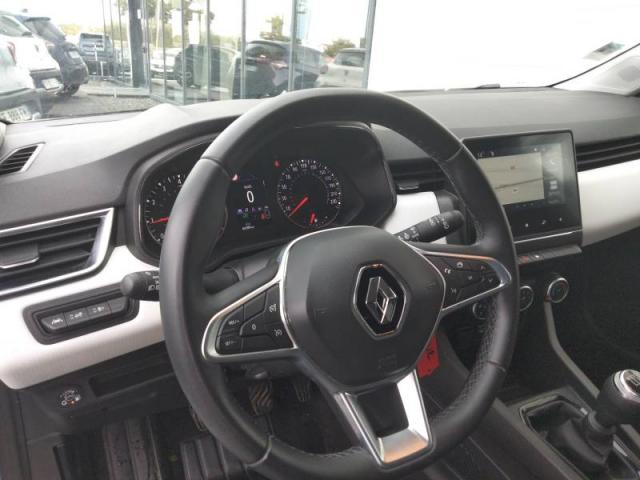 Renault Clio image 8