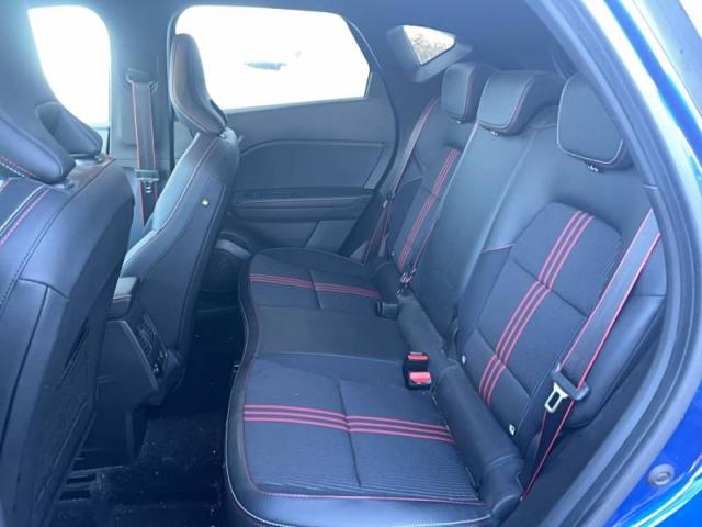 Renault Captur image 8