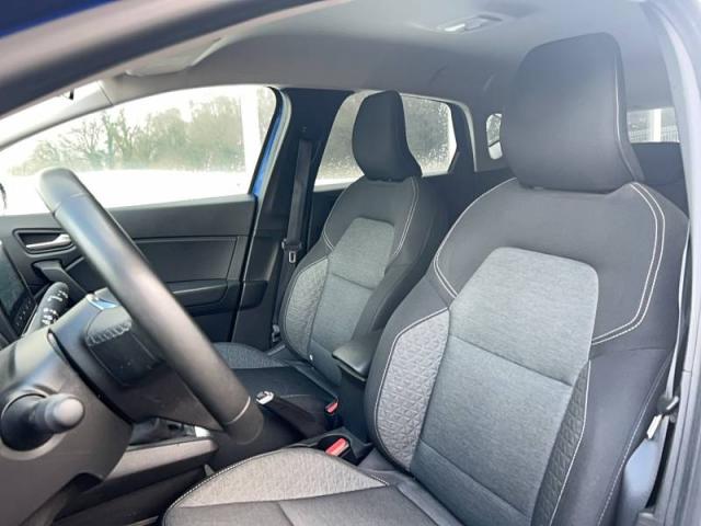 Renault Captur image 6