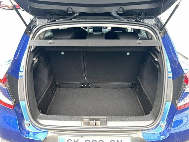 Renault Captur image 9