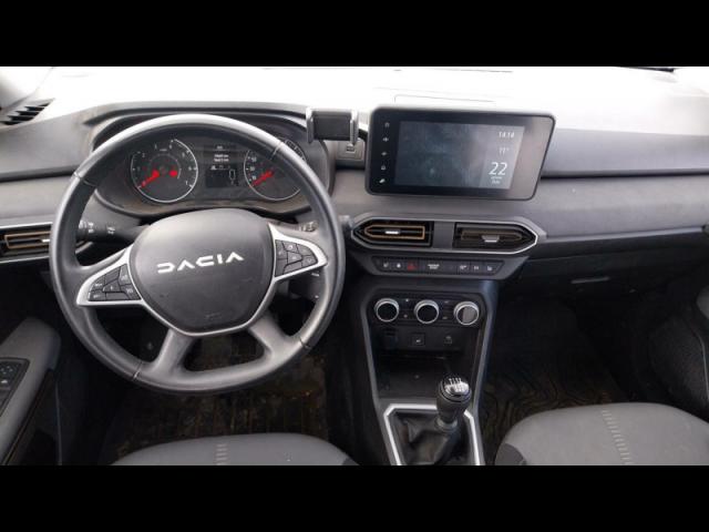 Dacia Jogger image 1