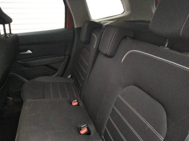 Dacia Duster image 2