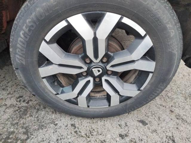 Dacia Duster image 8