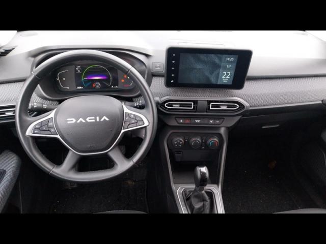 Dacia Jogger image 1