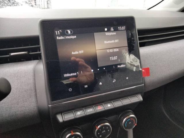 Renault Clio image 2