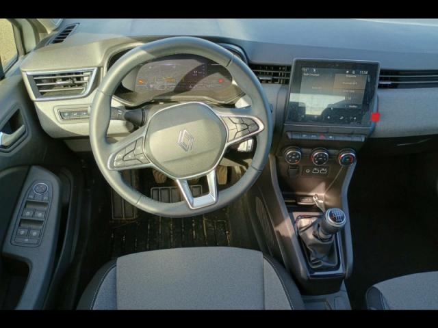 Renault Clio image 1