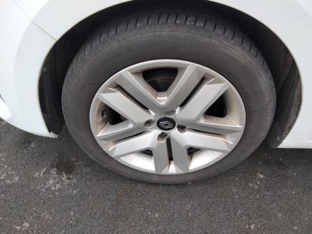 Renault Clio image 1