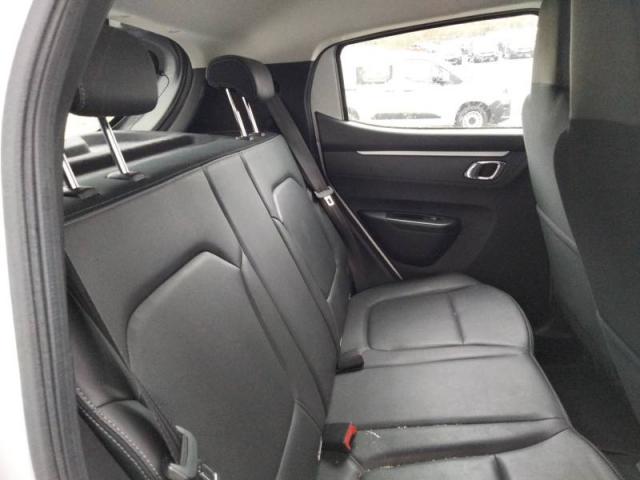 Dacia Spring image 8