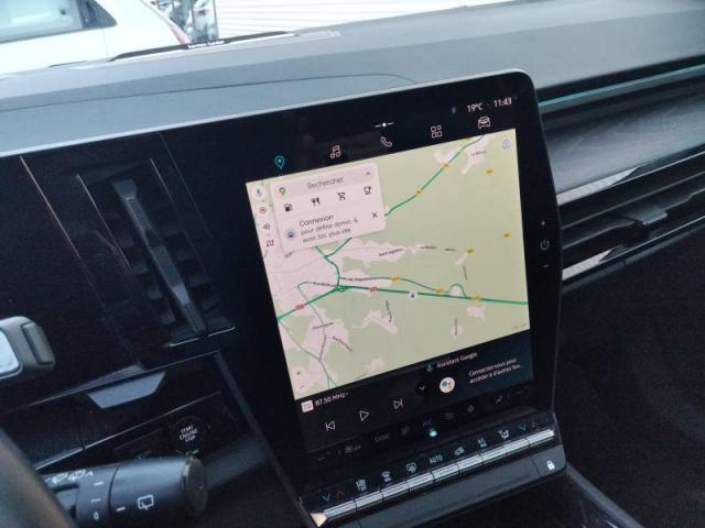 Renault Austral image 2