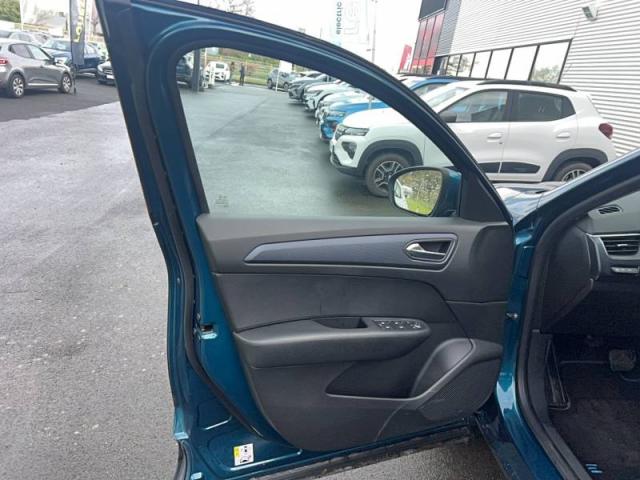 Renault Arkana image 9