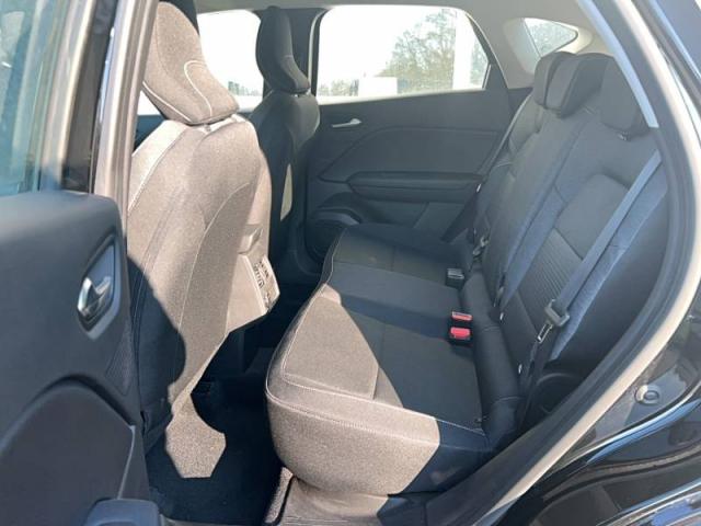 Renault Captur image 9