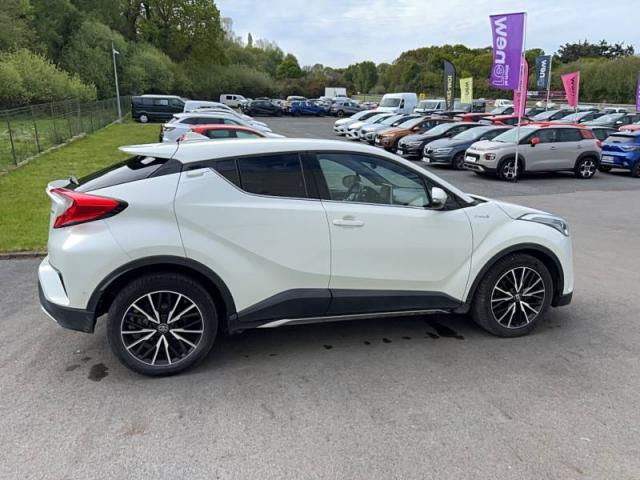 Toyota C-Hr image 3