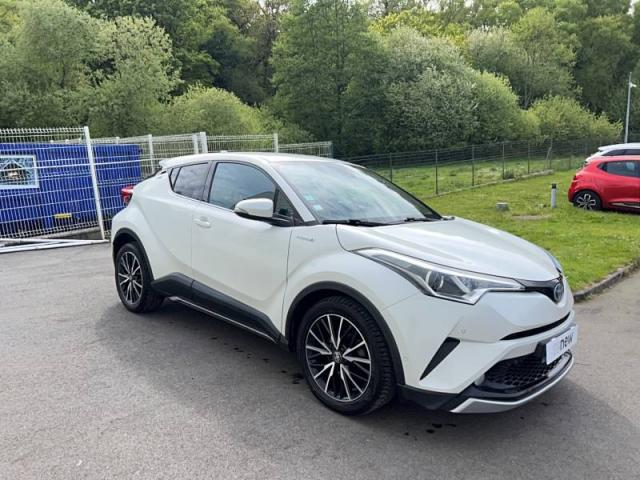 Toyota C-Hr image 1