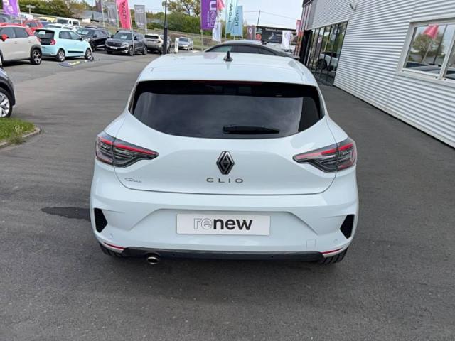 Renault Clio image 1