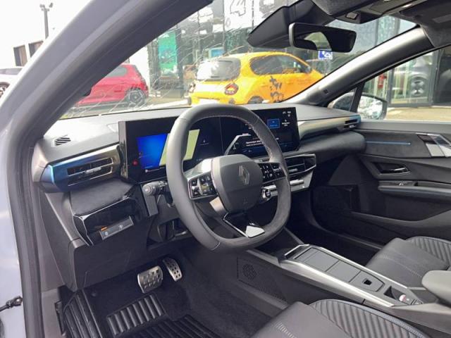 Renault Clio image 9