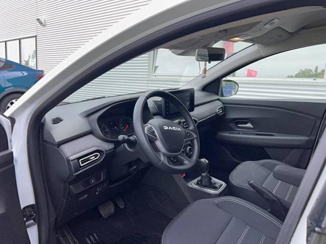 Dacia Sandero image 9