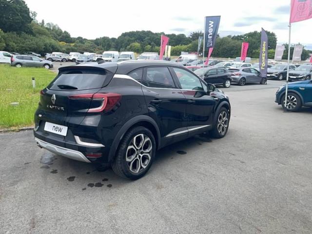 Renault Captur image 1
