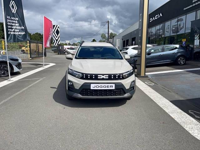 Dacia Jogger image 1
