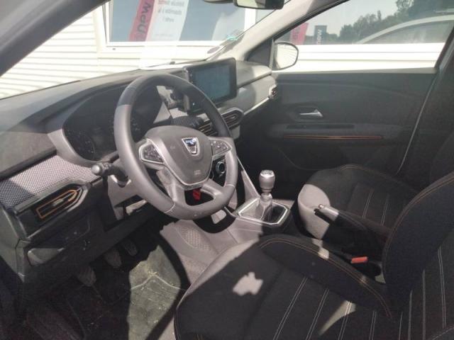 Dacia Sandero image 1