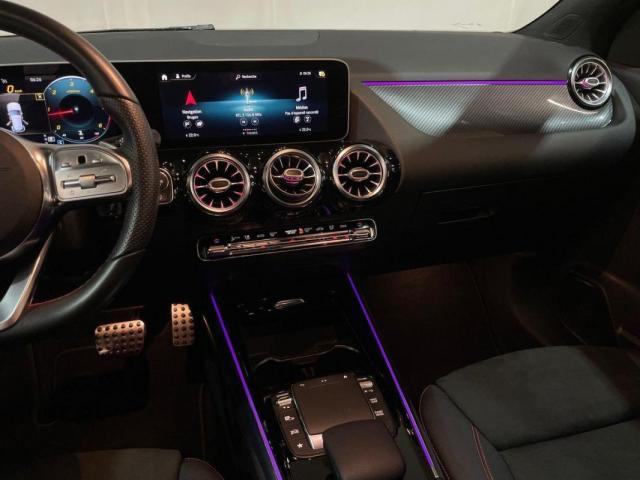 Mercedes Benz Gla image 9
