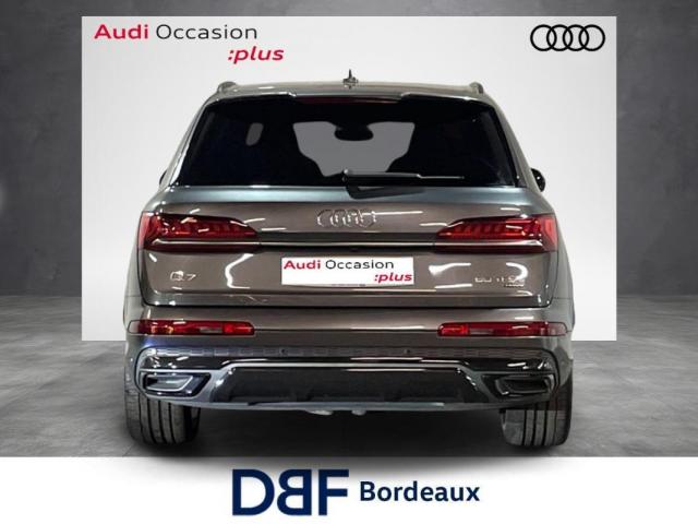 Audi Q7 image 1