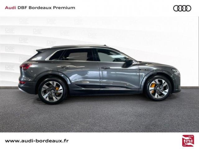 Audi E-Tron image 2