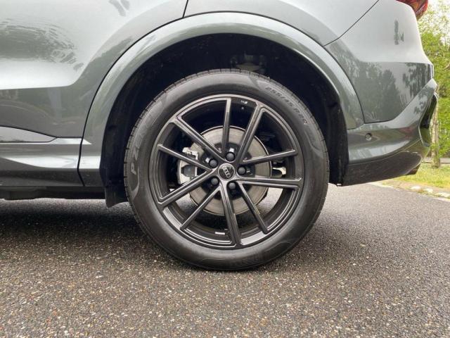 Audi Q5 image 6
