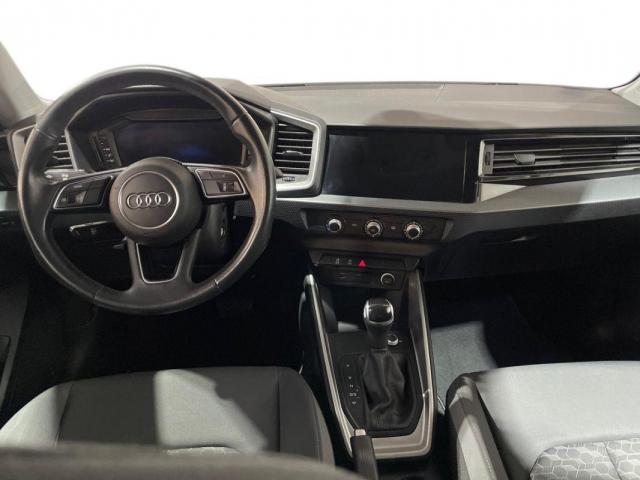 Audi A1 Sportback image 1
