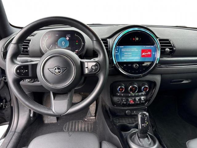 Mini Clubman image 4