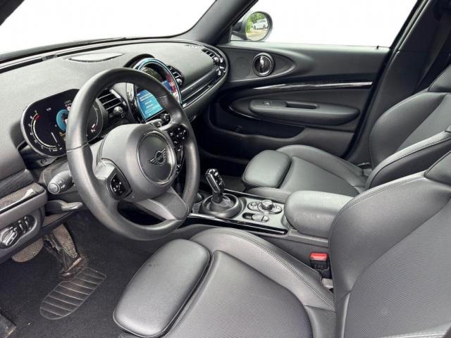 Mini Clubman image 2