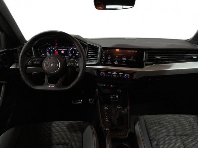 Audi A1 Sportback image 1