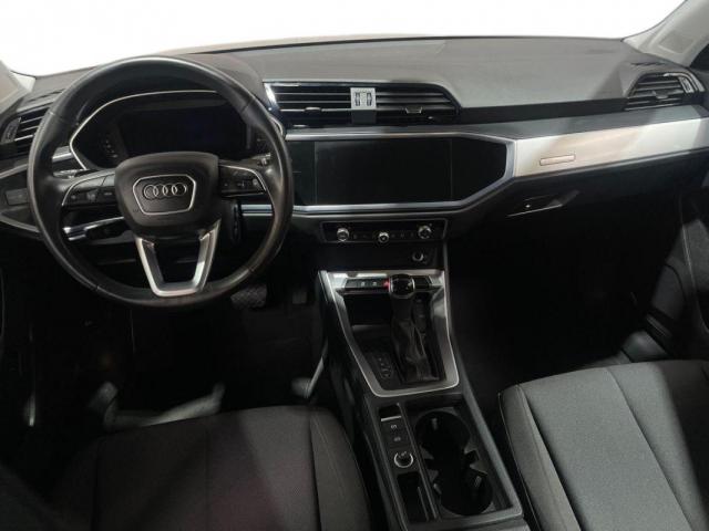 Audi Q3 image 2