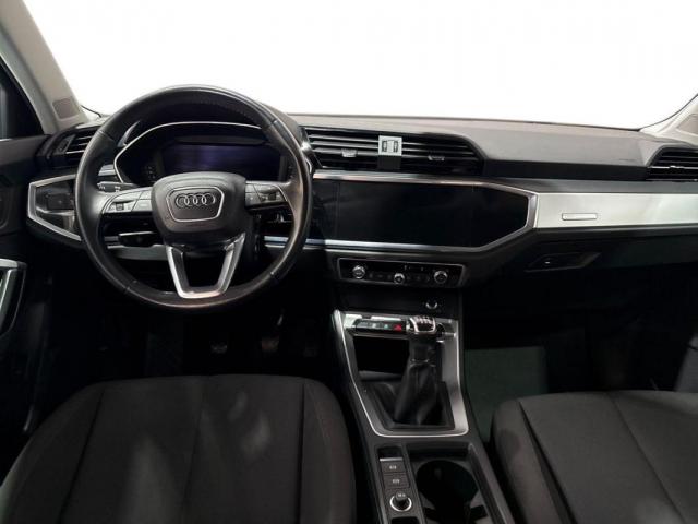 Audi Q3 image 8