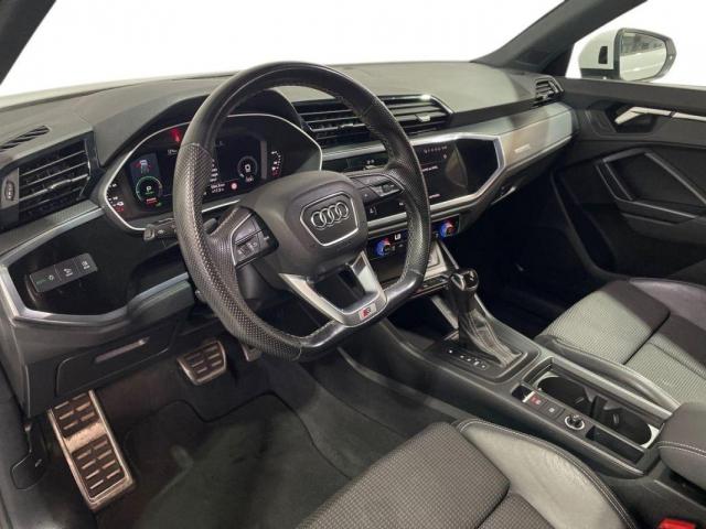 Audi Q3 image 8