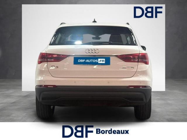 Audi Q3 image 8
