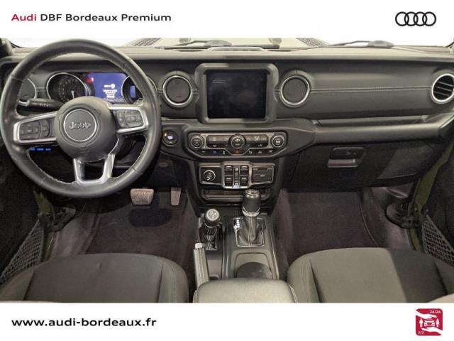 Jeep Wrangler image 3