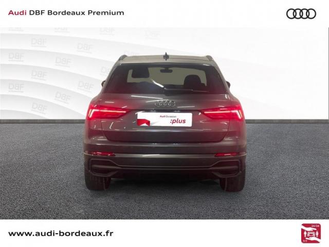 Audi Q3 image 9