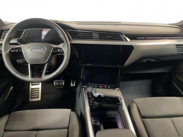 Audi E-Tron image 4