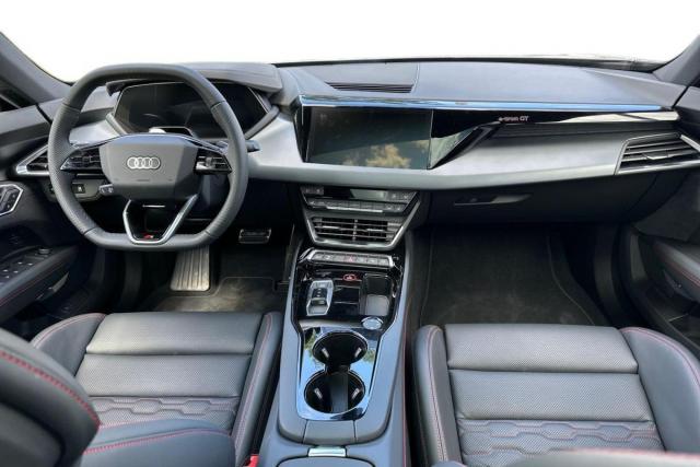 Audi E-Tron Gt image 9