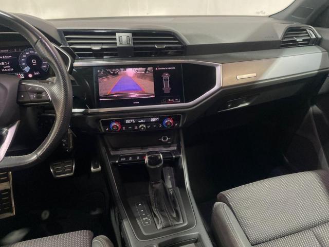 Audi Q3 image 2