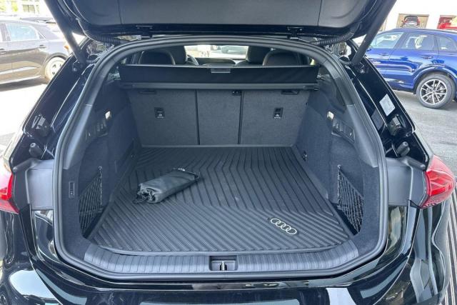 Audi E-Tron image 4