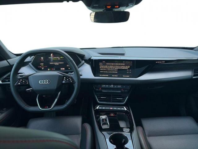 Audi E-Tron Gt image 2
