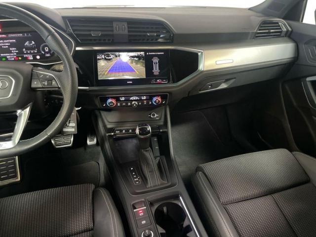 Audi Q3 image 4