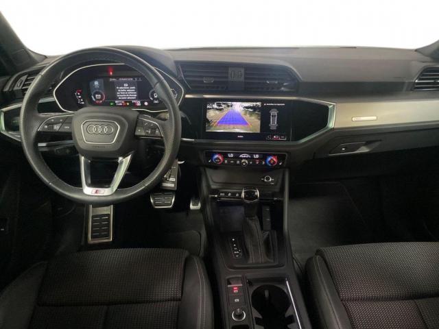 Audi Q3 image 5