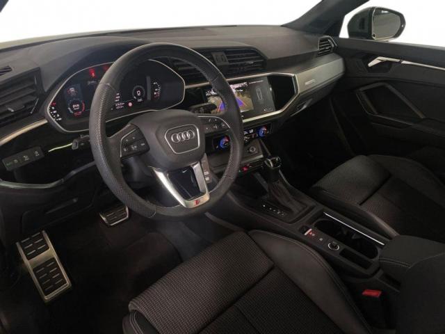 Audi Q3 image 2