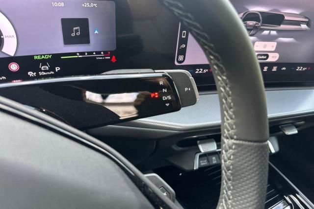 Audi Q3 image 8